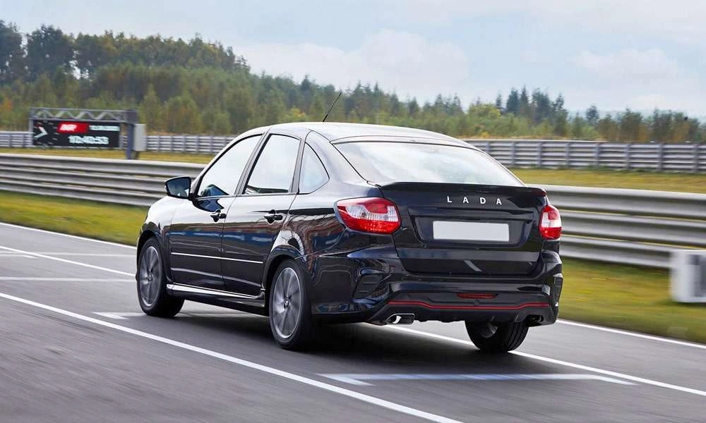 Lada Granta Sportline Лифтбек - фото №11